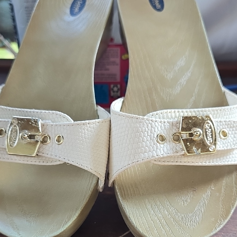 Dr. Scholl's White and Gold Mules with Chic Design